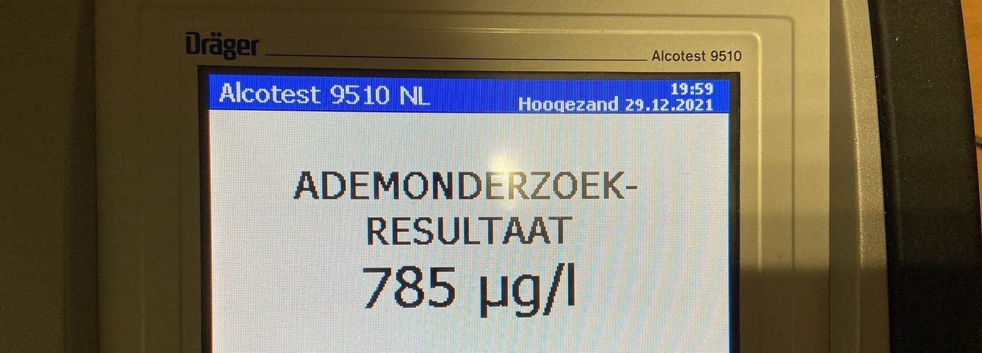 Automobilist (52) rijdt onder invloed; rijbewijs ingevorderd