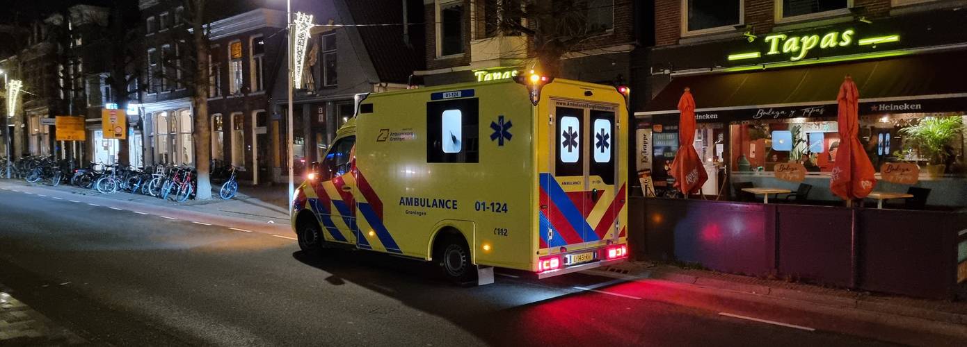 Botsing tussen scooterrijder en fietser op Damsterdiep Groningen