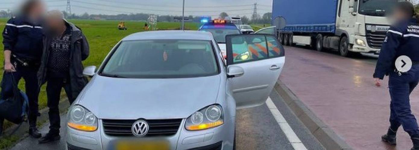 Drie mannen in gestolen voertuig aangehouden Delfzijl 