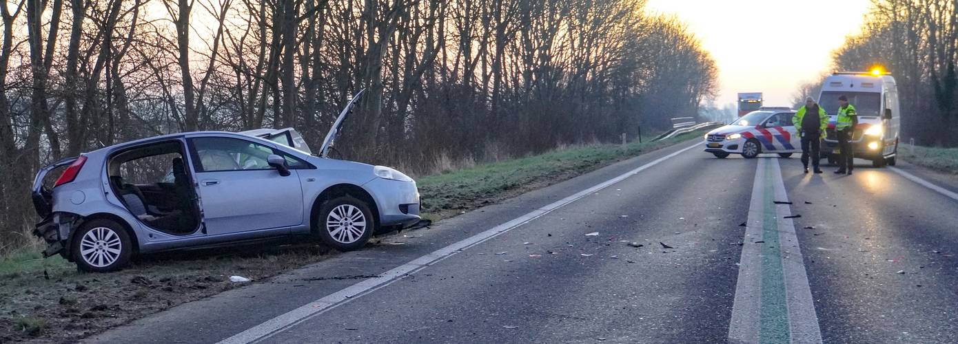 Meerdere gewonden bij ongeval tussen twee auto’s op de N46 bij Zuidwolde