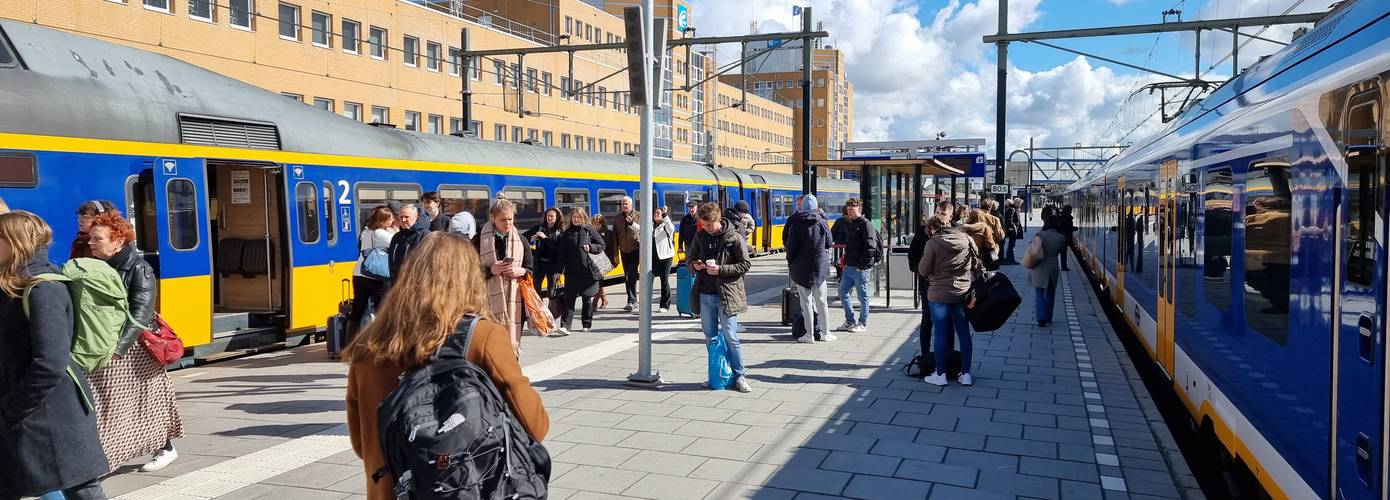 Update: NS laat de rest van de dag geen treinen meer rijden