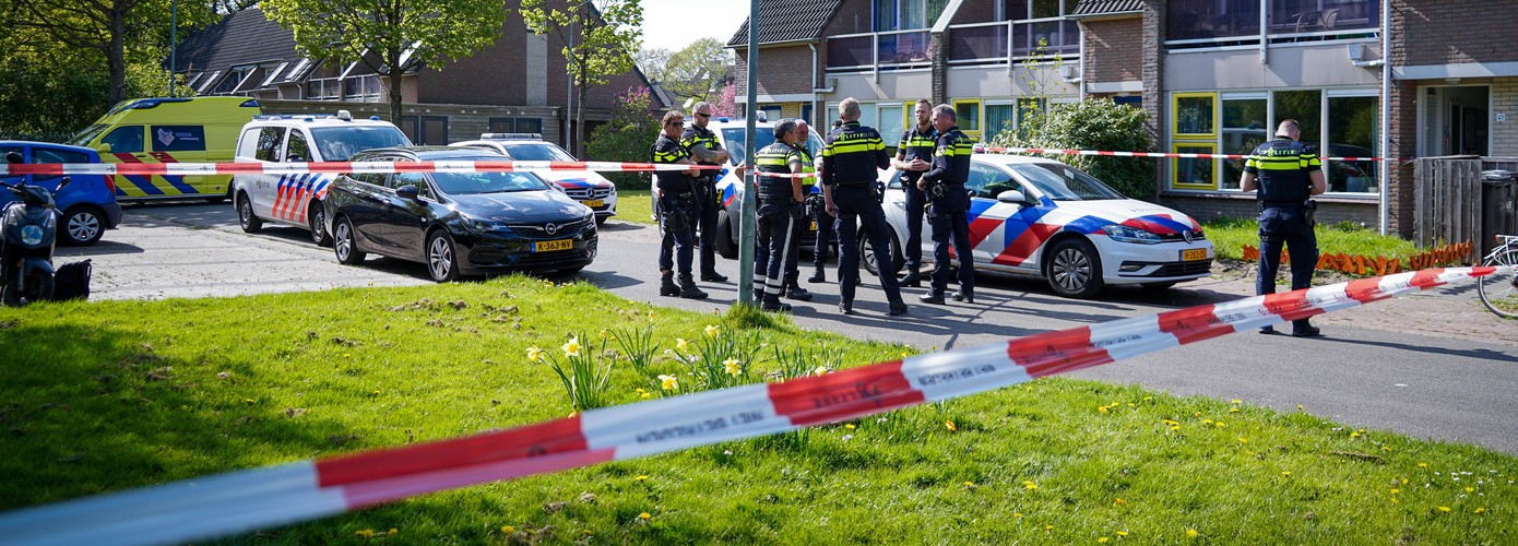 Gewonde bij 'mogelijk' schietincident in Haren (Video)