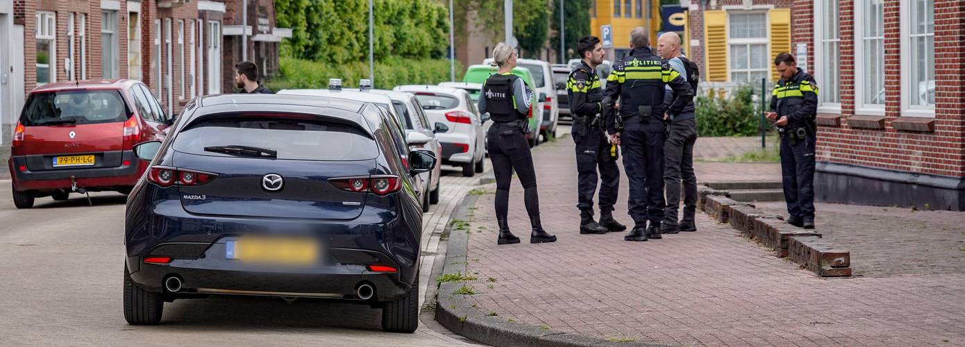 Drie daders plegen woningoverval in Delfzijl: politie is zoekactie gestart