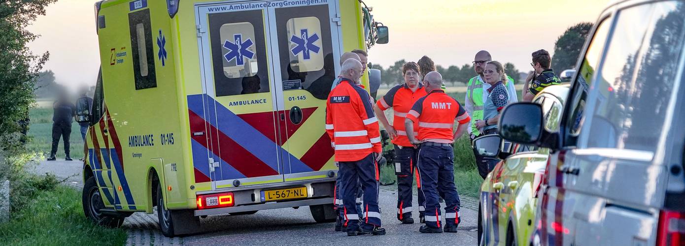 Motorrijder (43) overleden door aanrijding met trekker in Winsum