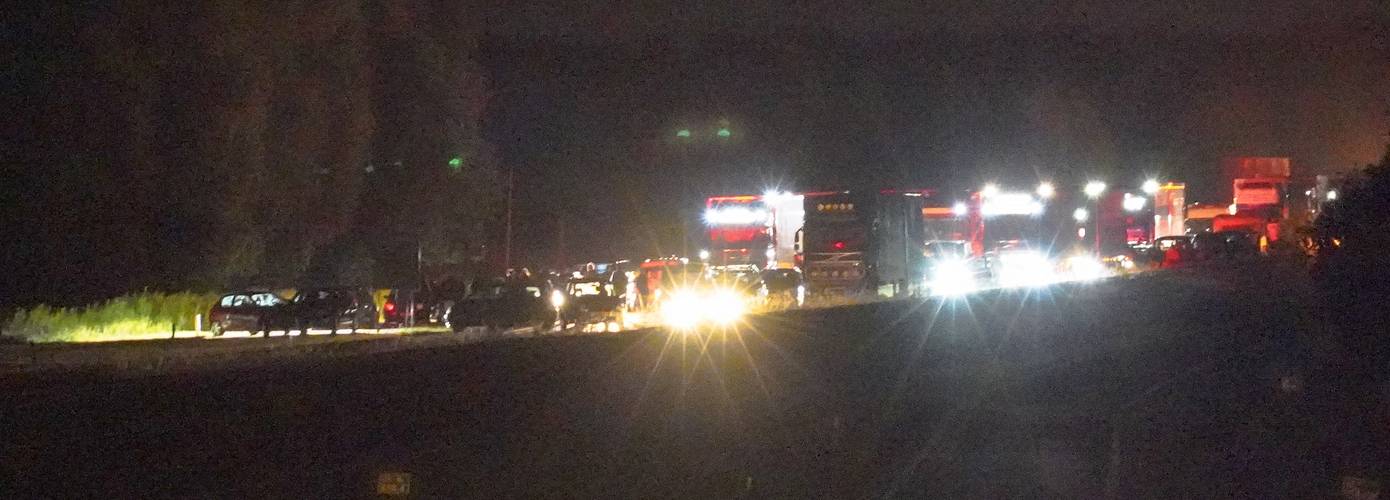 Actievoerders blokkeerden afgelopen nacht snelweg A7 bij Winschoten (Video)