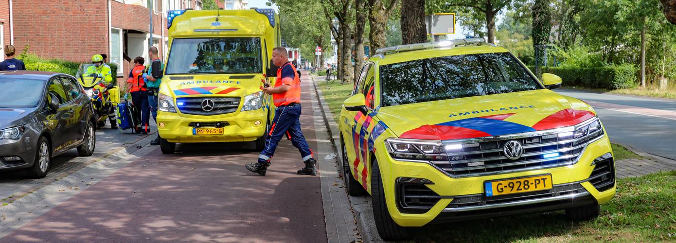 Man raakt gewond bij steekpartij in Groningen; verdachte voortvluchtig