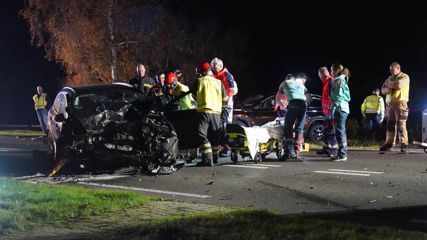 Twee Gewonden Bij Frontale Botsing Op N372 Peize Video 3165