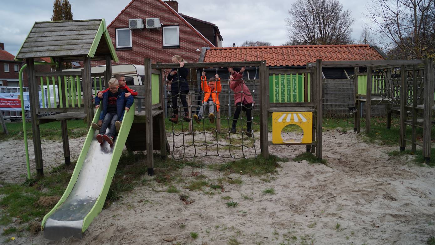 Help speeltuinvereniging Doornsee aan een nieuw speeltoestel