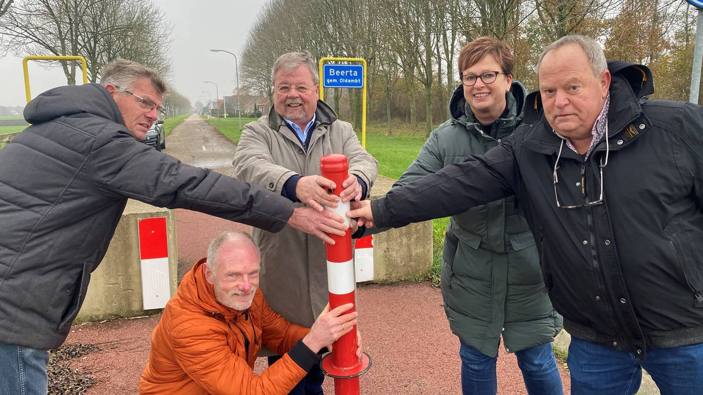 Gemeente Oldambt verwijdert fietspalen om de fietsveiligheid te verbeteren