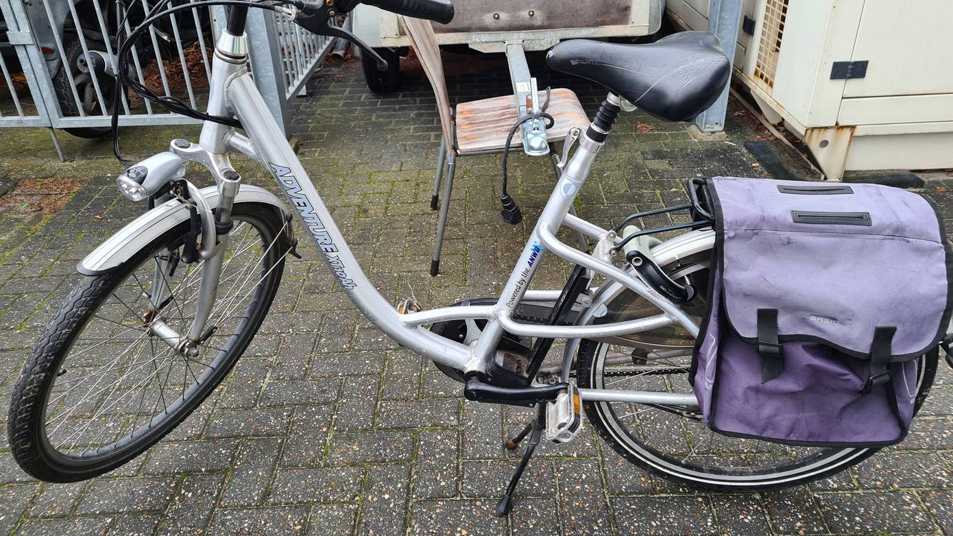 Politie zoekt eigenaar van fiets die mogelijk van diefstal afkomstig is 