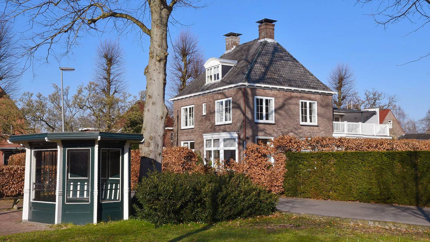 Te koop in Groningen: Riante jaren'20 villa met 7 slaapkamers en 3D verbouwplan van architect
