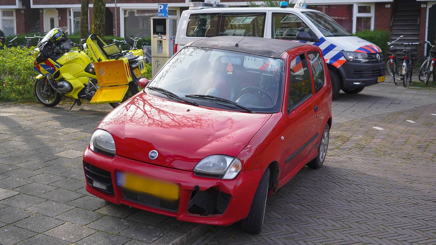 Wielrenner gewond bij botsing met auto in stad Groningen