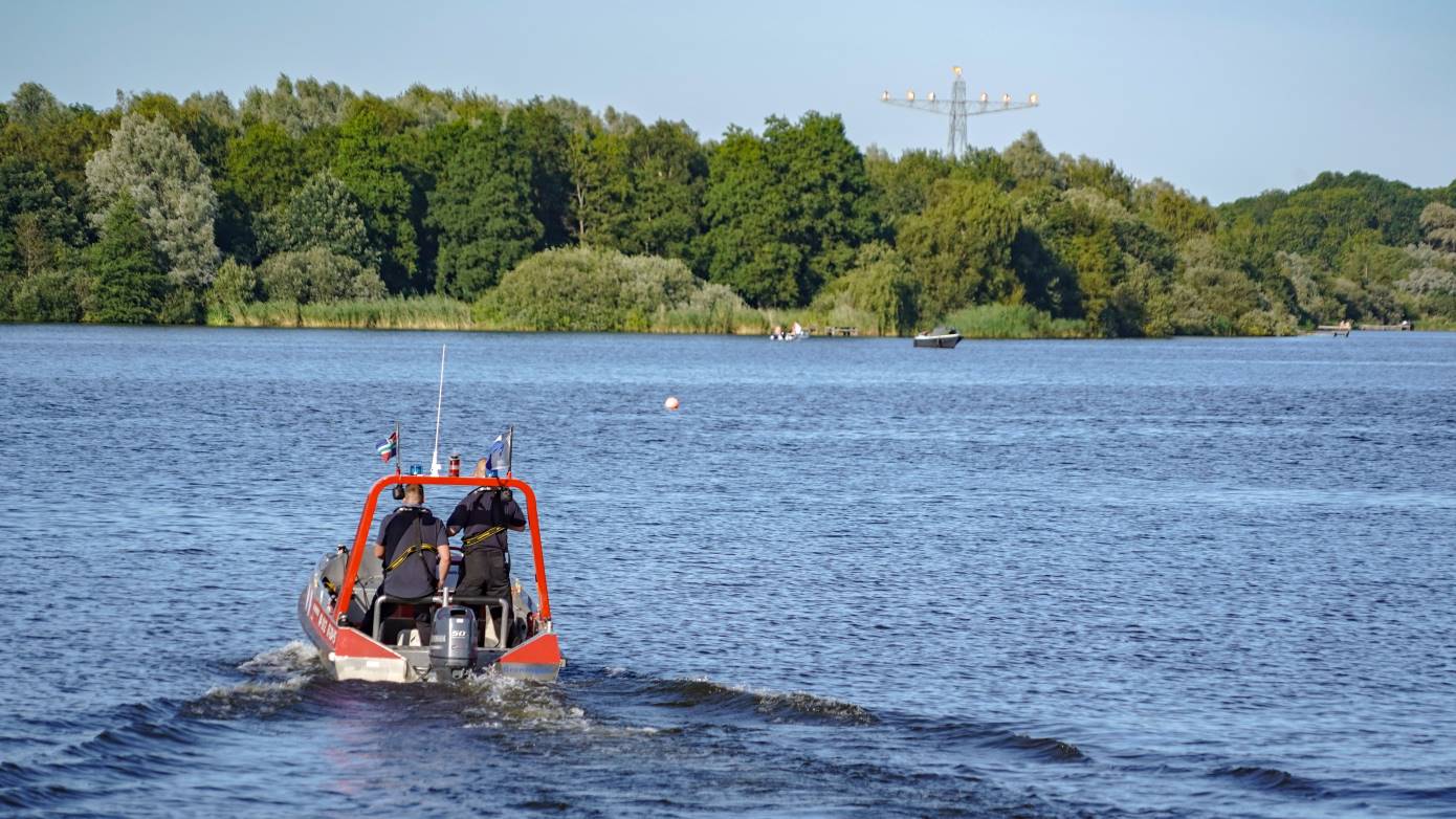 Motorboot gezonken op Hoornsemeer bij Haren