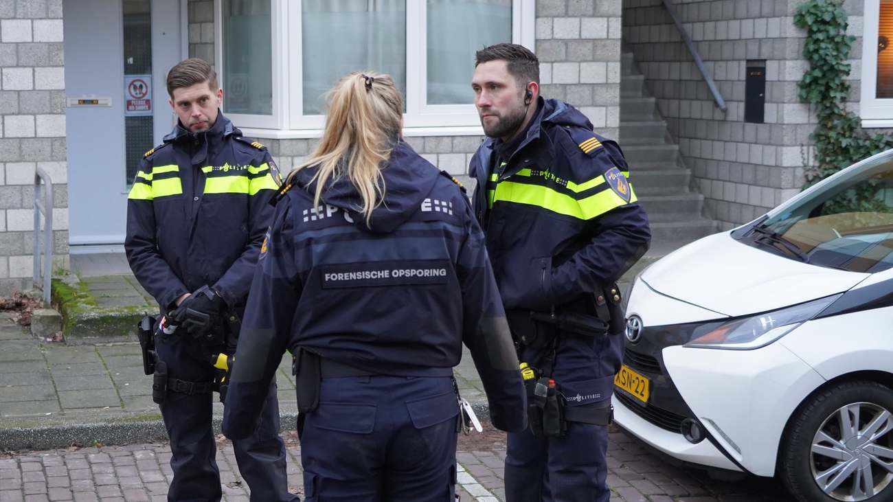 Auto meerdere keren beschoten in Groningen