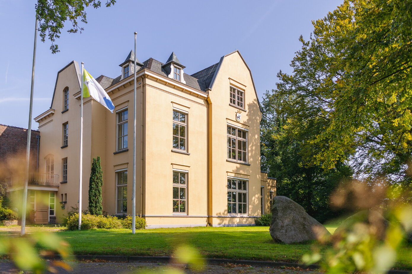 Neem een laatste kijkje in gemeentehuis Leek