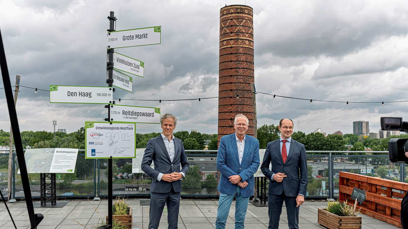 Feestelijke ondertekening Westflank en symbolische starthandeling De Suikerzijde