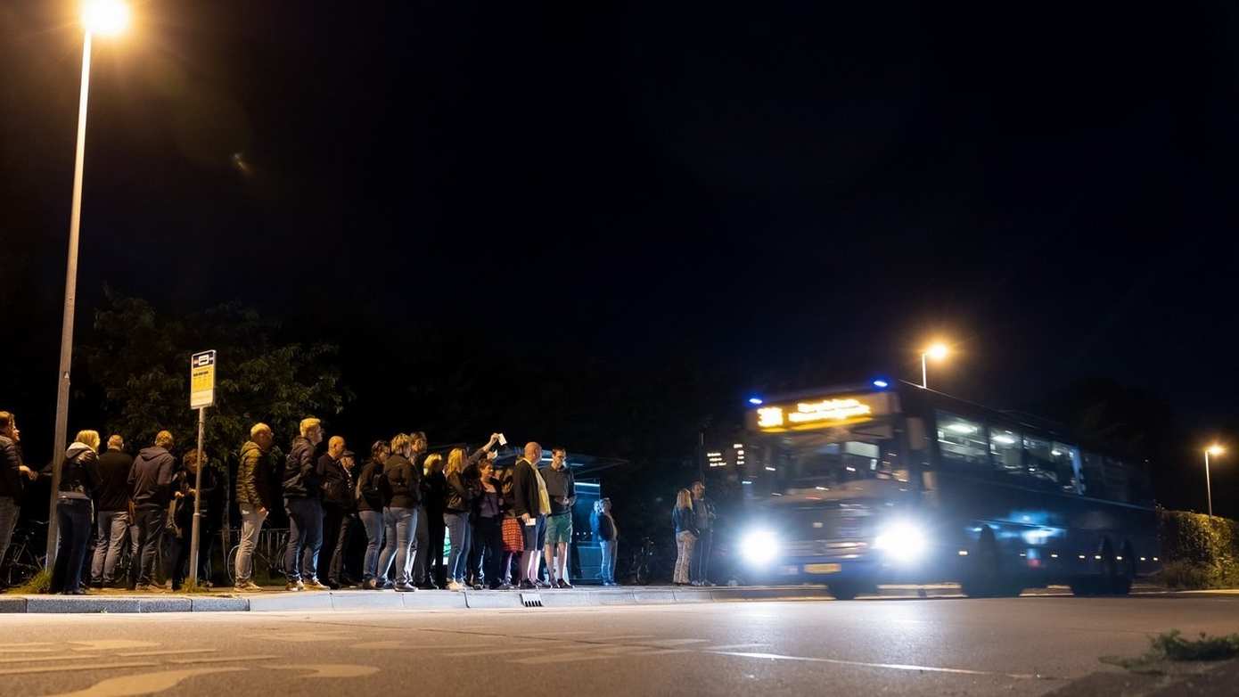 Extra bussen op Bevrijdingsdag in Groningen en Drenthe