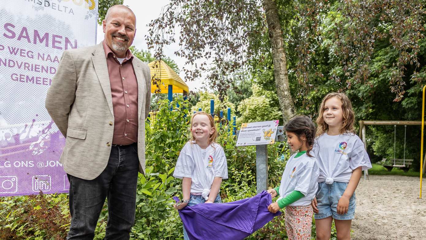 Gemeente Eemsdelta lanceert nieuwe speeltuinkaart tijdens Nationale Buitenspeeldag