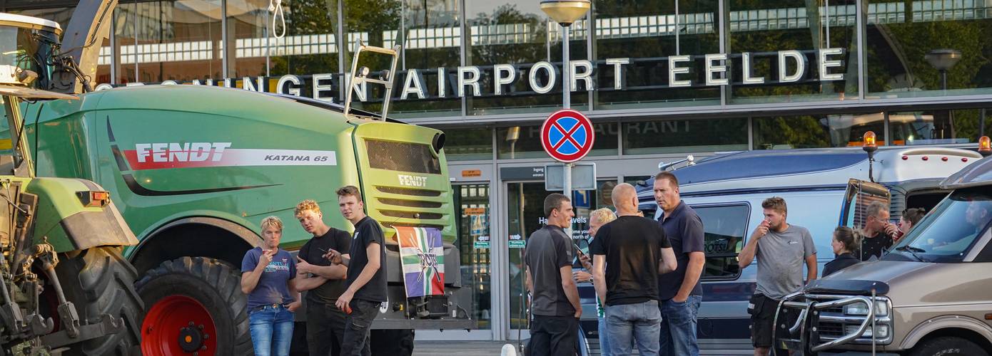 Groningen Airport Eelde bereidt zich voor op boerenprotest