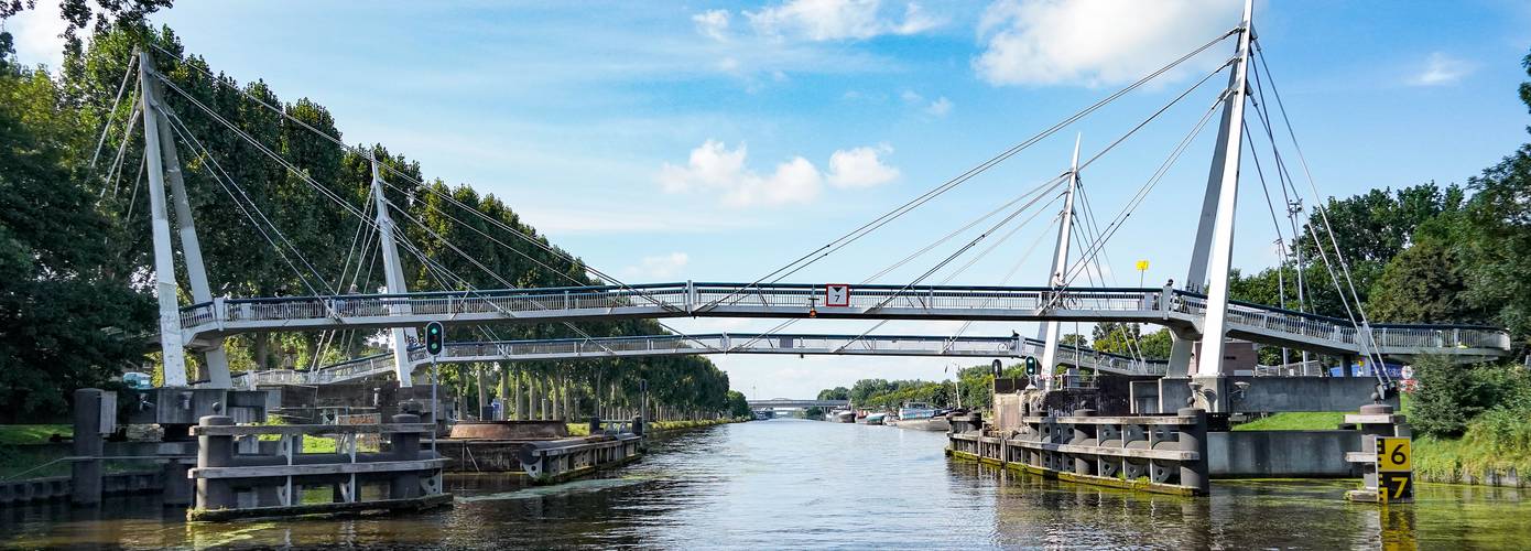 Nieuwe hellingbanen voor Gerrit Krolbrug