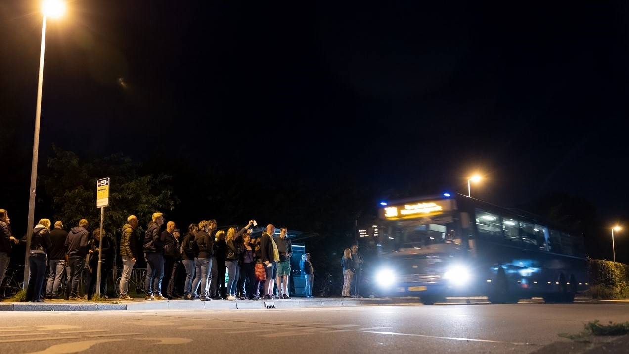 Aangepast busvervoer en extra bussen tijdens zuidlaardernacht