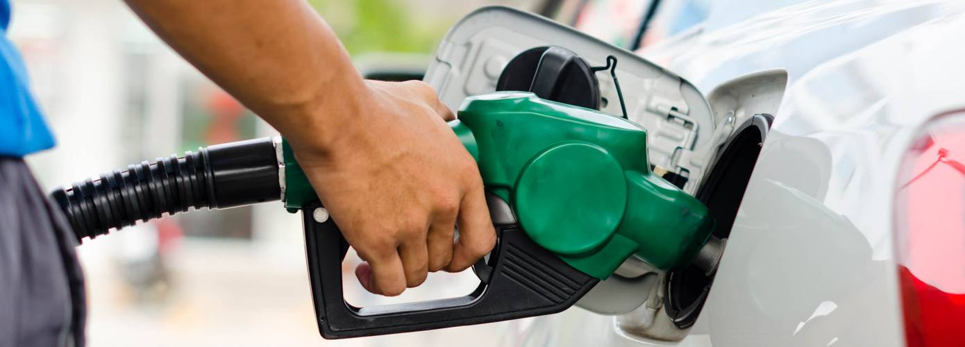 Goedkoopste tankstation van Nederland in Uithuizen